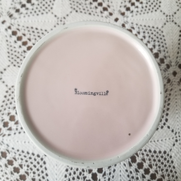 2/$14 Bloomingville Henrietta Ceramic Pitcher Jug - Picture 9 of 11